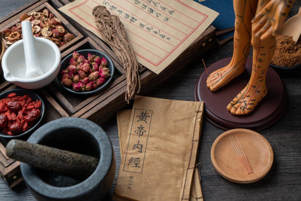 Traditional Chinese medicine herbs and acupuncture for health maintenance during haze